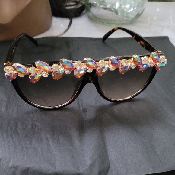 Colorful Jeweled Sunglasses - Picture 2 of 3